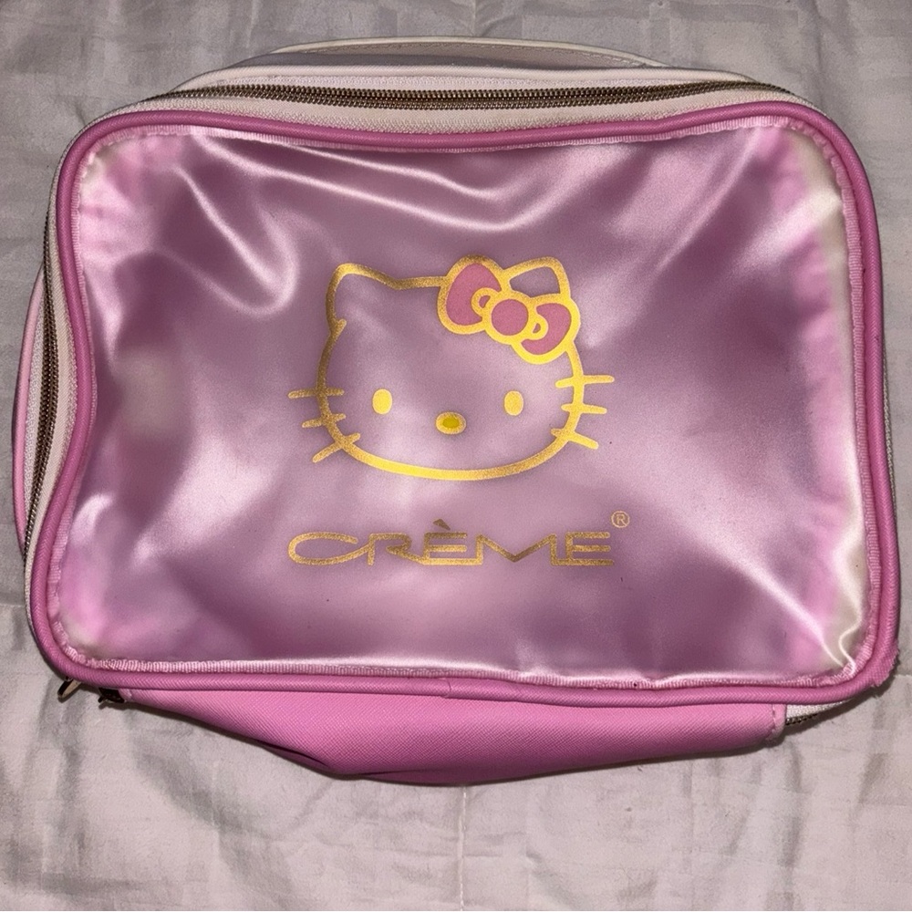 Crème x Hello Kitty Pink Cosmetic Bag